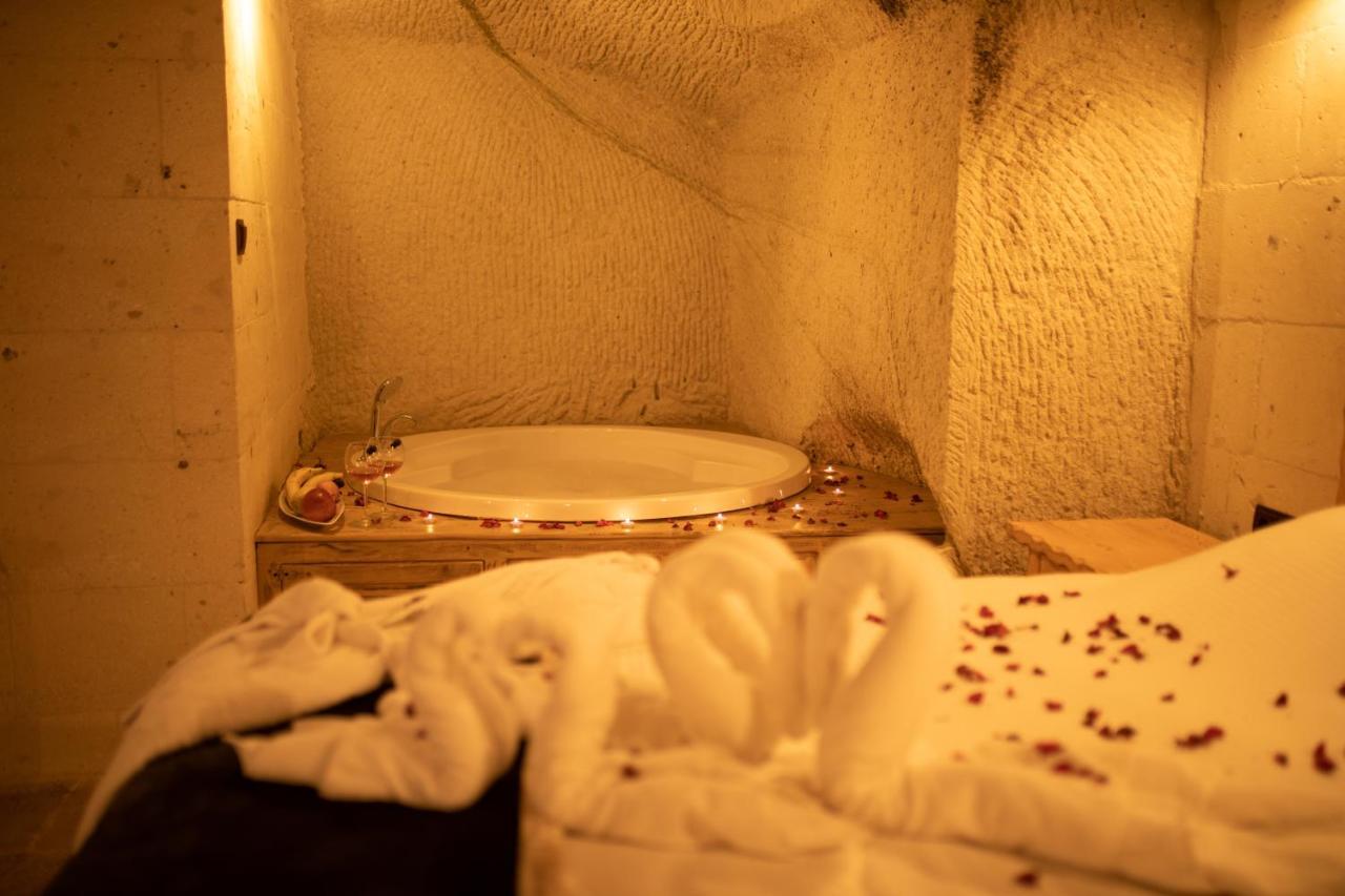 Hotel Pome Granate Cave