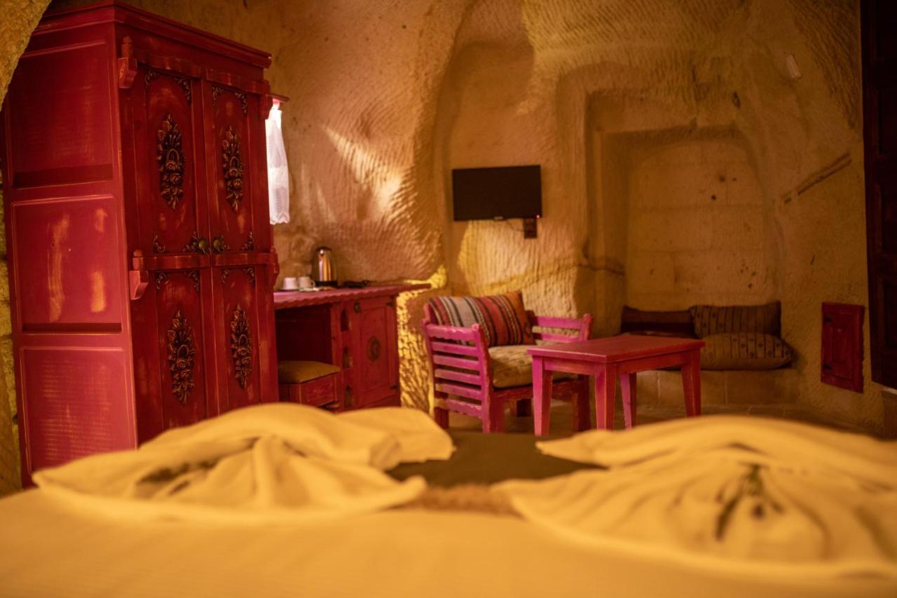 Hotel Pome Granate Cave